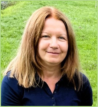 dr Anna Bąk-Średnicka (zdjęcie)
